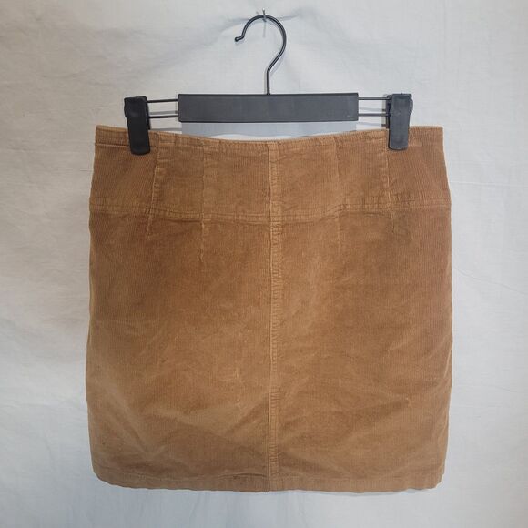 Wild Fable Tan Corduroy Front Zipper Mini Skirt Women's size 10 - Picture 2 of 3